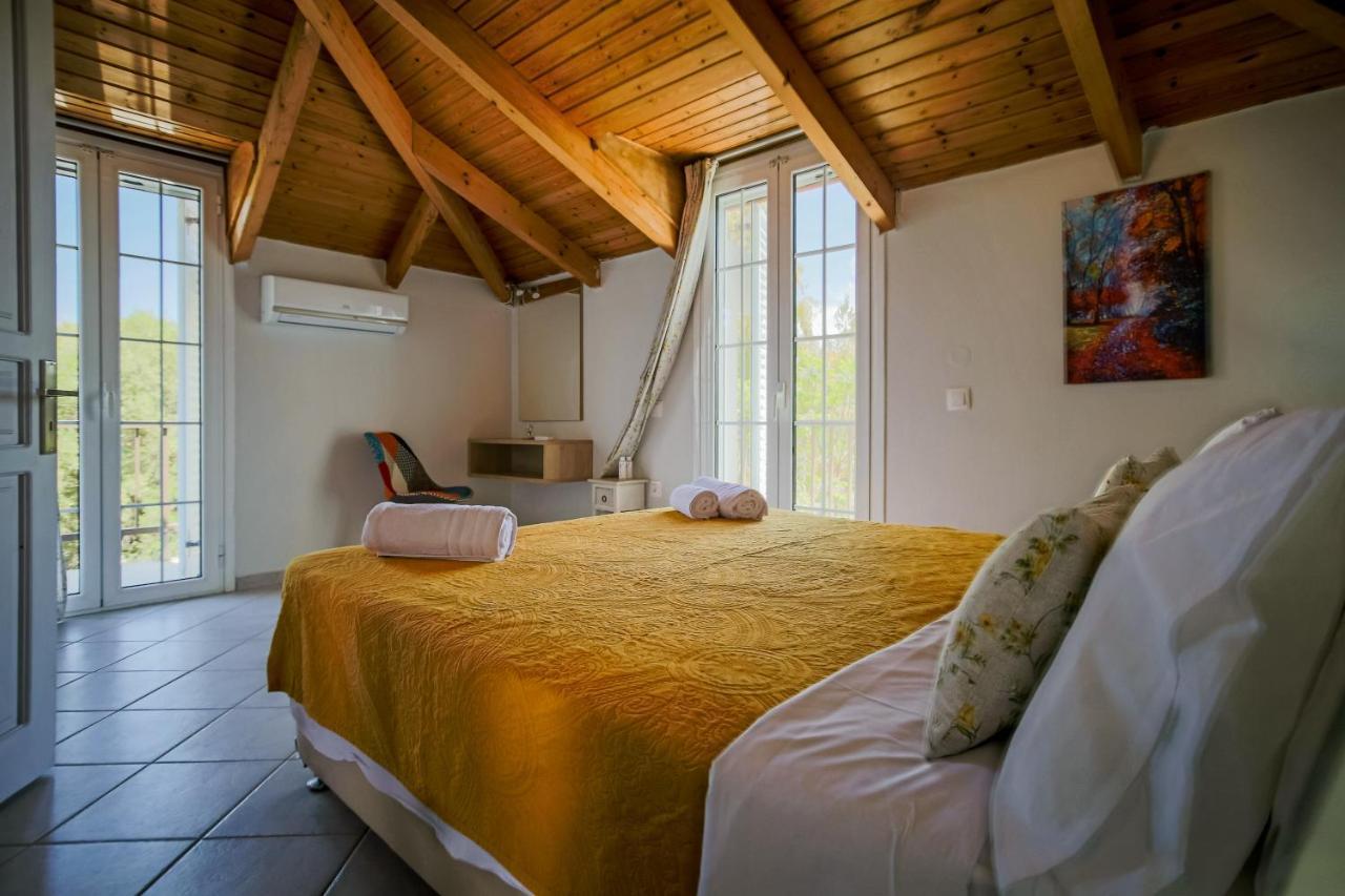 Porto Gerakas Villa *