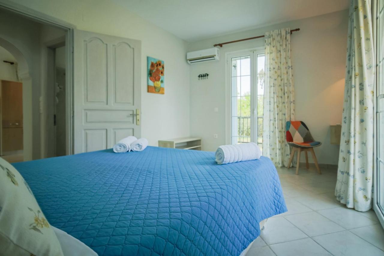 Porto Gerakas Villa *
